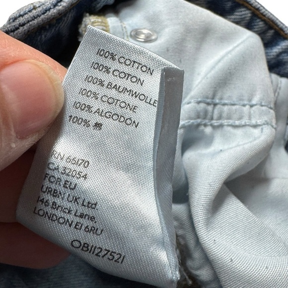 Urban Outfitters BDG Slim Straight Distressed Patchwork Denim Jeans Womens 26 - Picture 7 of 11